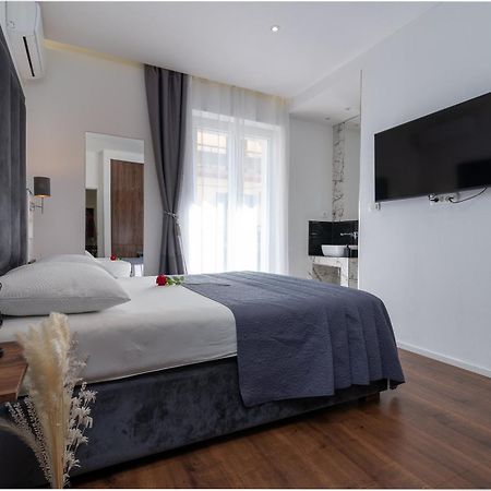 Antares Luxury Rooms 1 Split Exterior foto