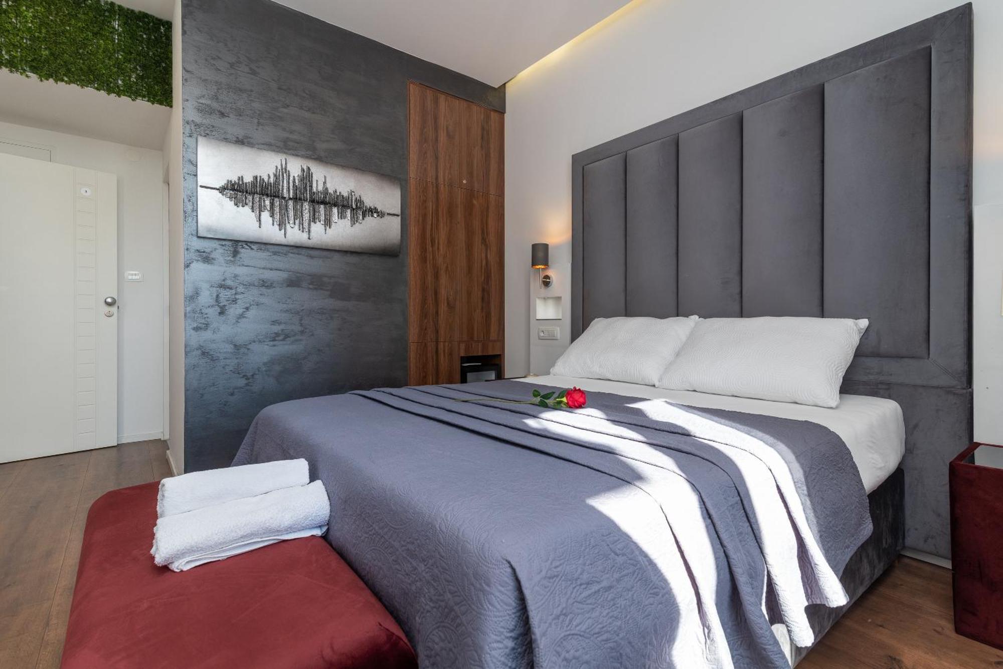Antares Luxury Rooms 1 Split Exterior foto